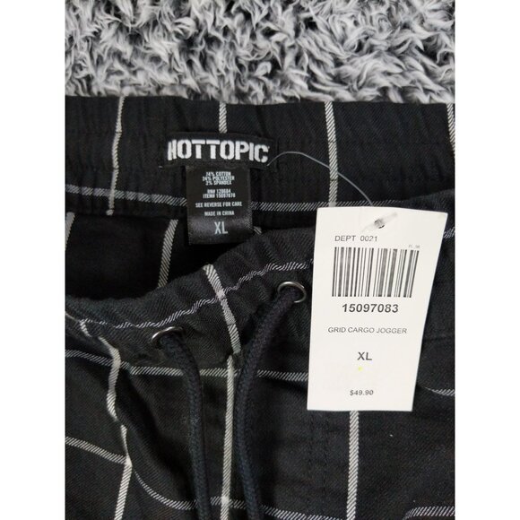 HOT TOPIC Grid Cargo Jogger Pants Mens XL Black White Checkered Goth Grunge NEW - Picture 4 of 8